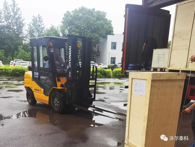 The first batch of machines in the autumn has been dispatched to overseas customer sites